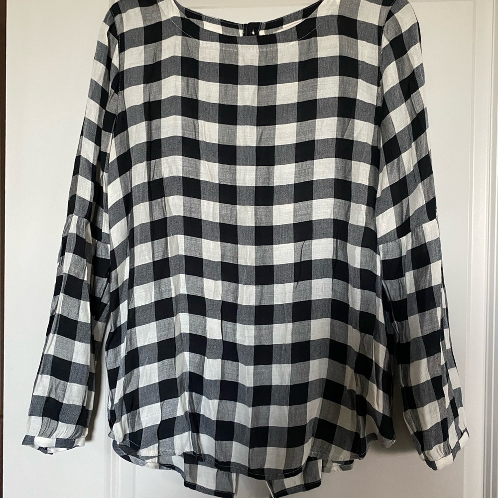 LOFT Black and White Boxy Long Sleeve Blouse